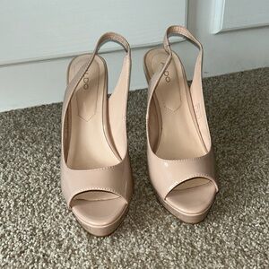 PRETTY PINK HEELS!!